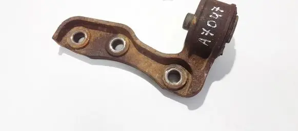 KIA Sorento Engine mount bracket 2j09