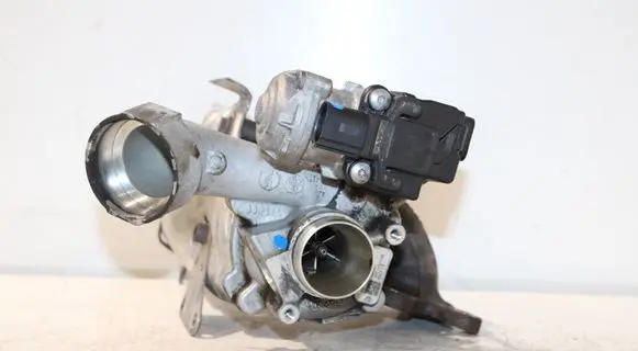 Audi A3 S3 8V Turbo 04E145713B