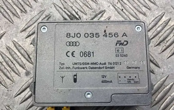 Audi Q7 4L Antenna control unit 8J0035456A