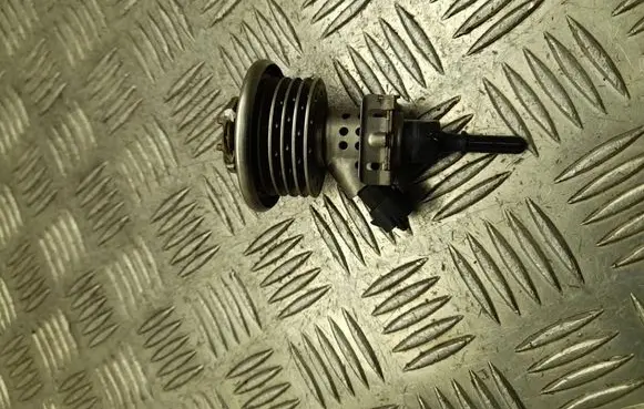 Jeep Grand Cherokee Fuel injector 04627710AD