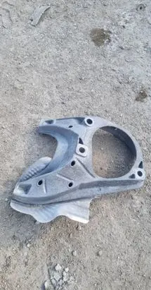 Porsche Macan (95B) Engine mounting bracket 95B399332B