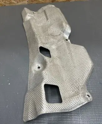 Porsche Cayenne (9Y0 9Y3) Heat shield in engine bay 4M0825662J