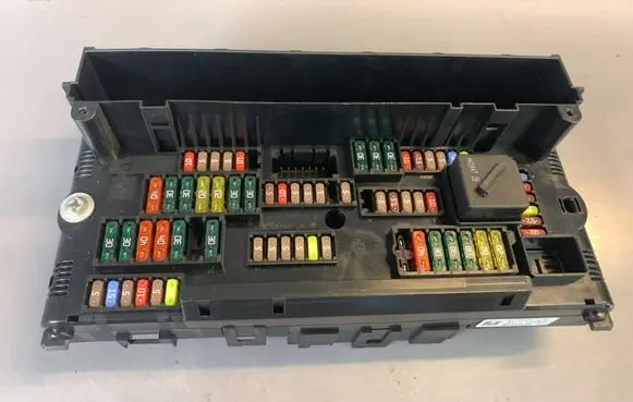 BMW 5 GT F07 Fuse box set 9252815 02262861 317033442