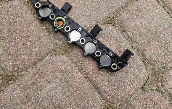 Opel Mokka B Transmission gearbox valve body GK2219C4