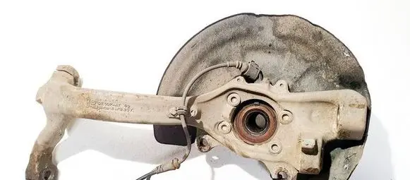 Audi A6 S6 C6 4F Front wheel hub 4f0257