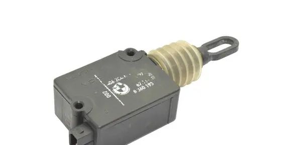 BMW 5 E39 Central locking motor 67118360193 8360193