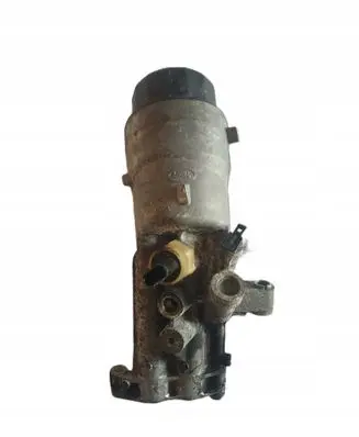 Jaguar XE Oil filter mounting bracket