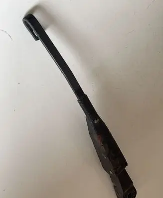 Hyundai Getz Rear wiper blade arm 9663KWB