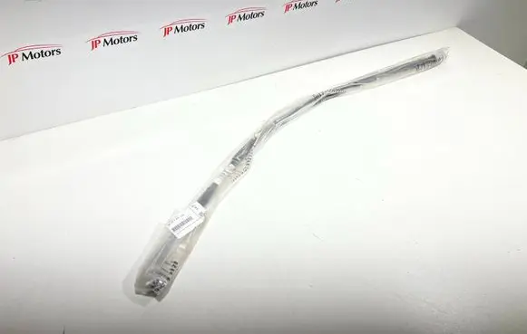 BMW M4 F82 F83 Fuel tank filler neck pipe 16137431131