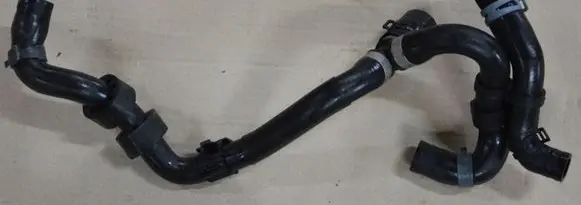 Volkswagen Passat Alltrack Engine coolant pipe/hose
