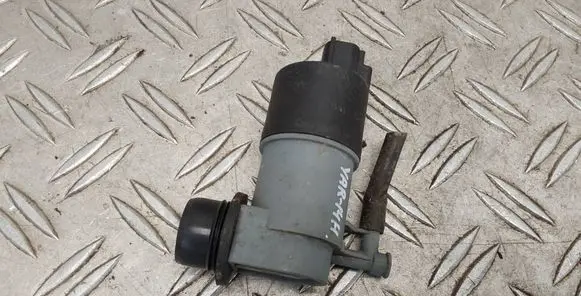 Toyota Yaris Windscreen/windshield washer pump 853300D120