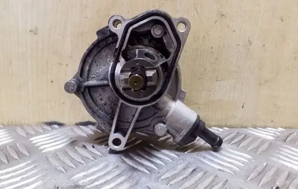 KIA Soul Vacuum pump 288102A101