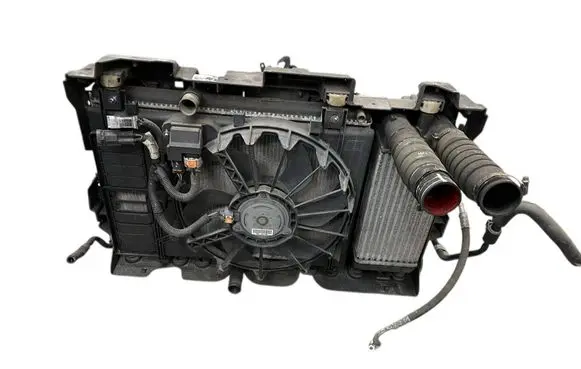 Peugeot 508 Radiator set P9684946380 0988604 9684946380