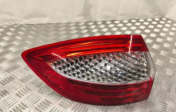 Ford Mondeo MK IV Rear/tail lights 7S7113405B