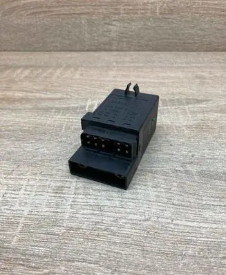 BMW 5 E39 Glow plug pre-heat relay 2246473 72RB501 Used