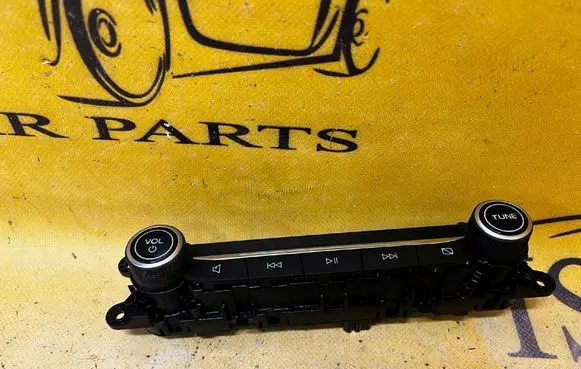 Ford Escape IV Head unit multimedia control LJ6T18K811CA