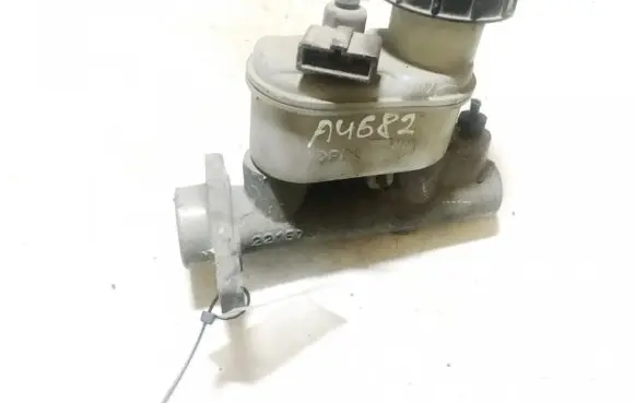 Nissan Almera N16 Master brake cylinder 22157879