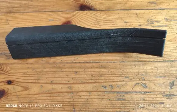 Mercedes-Benz C W204 Rear sill trim cover A2046860336