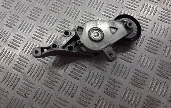 Skoda Octavia Mk1 (1U) Alternator belt tensioner pulley 038905315C