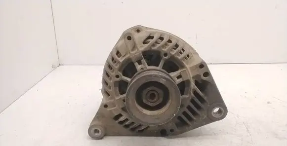 Volkswagen PASSAT B5 Generator/alternator