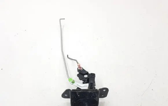 KIA Sportage Tailgate window lock/catch/latch 