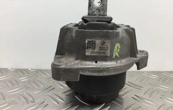 BMW 7 F01 F02 F03 F04 Engine mount bracket 6777371 22116777371 2211677737104