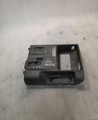Mitsubishi Pajero Gear shifter surround trim plastic Mr410840
