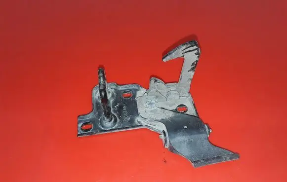 Skoda Yeti (5L) Engine bonnet/hood lock/latch loop/hook CZBN3