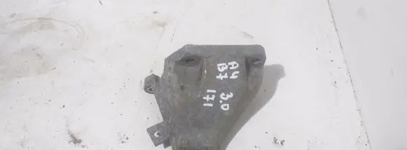 Audi A4 S4 B7 8E 8H Engine mounting bracket 8E0199308AK
