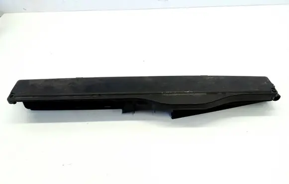 Volkswagen Tiguan Air intake duct part 5Q0129254E