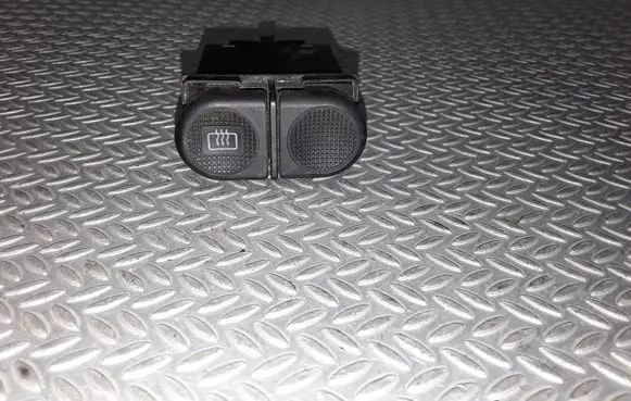 Ford Galaxy Windscreen/window heater switch