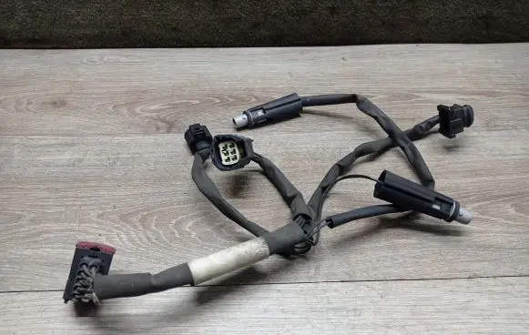 Volvo XC90 Headlight/headlamp wiring loom/harness 30678833