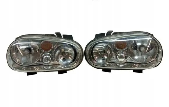 Volkswagen Golf IV Headlights/headlamps set 1J1941017B