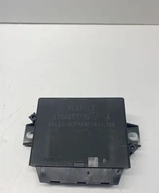 Renault Trafic II (X83) Parking PDC control unit/module 8200951735