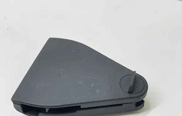 Audi A4 S4 B7 8E 8H Hazard Warning Triangle Mounting Bracket 8E5860285