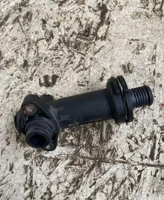 BMW X6 E71 EGR thermostat 