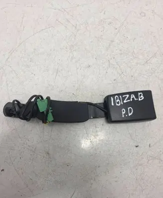 Seat Ibiza IV (6J,6P) Front seatbelt buckle 6R0857756D 011214