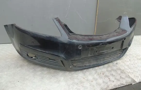 Opel Zafira B Front bumper