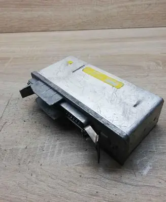 Mercedes-Benz S W126 Gearbox control unit/module 0265101006 3477506
