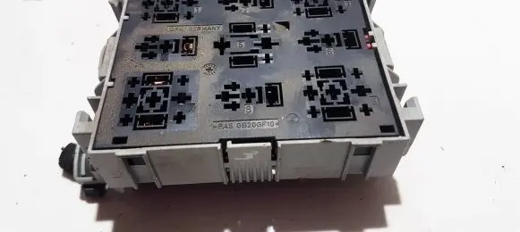 Volkswagen Touareg I Fuse box set 7L0937503A