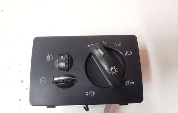 Ford Focus C-MAX Light switch 3M5T13A024BB