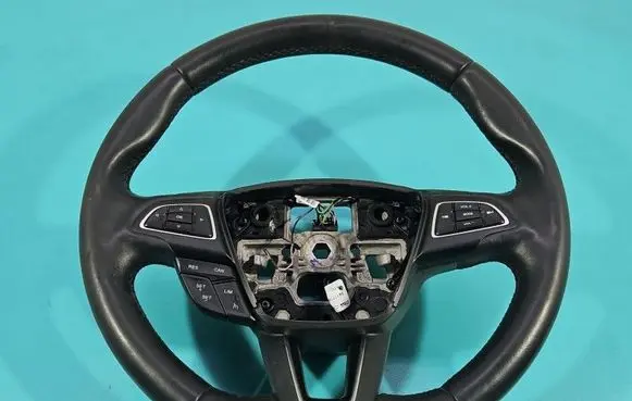 Ford Kuga II Steering wheel IMPRK1516998