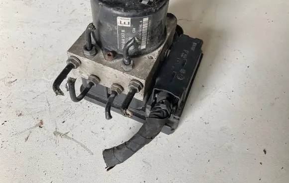 Audi A3 S3 A3 Sportback 8P ABS Pump 1K0907379K 1K0614517H 10096003483