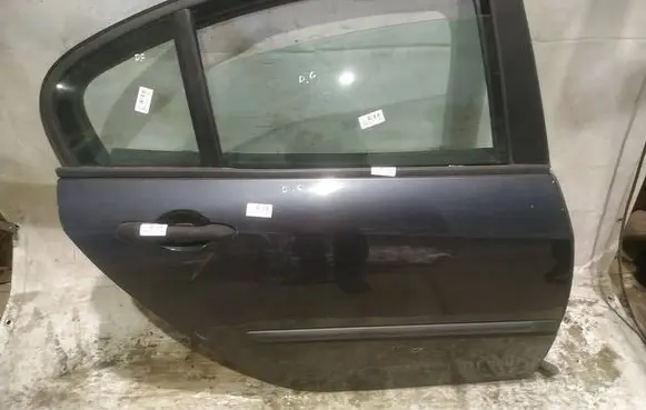 Renault Laguna III Rear door PILKOS