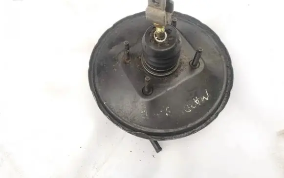 Mazda 323 F Brake booster