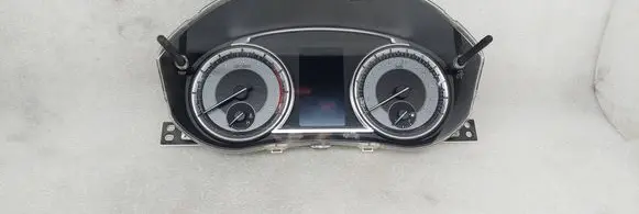 Suzuki Vitara (LY) Speedometer (instrument cluster) 3421053S20 053S0 SZ1107008