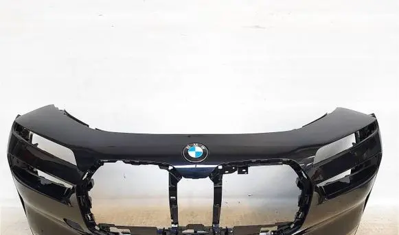BMW 7 G70 Front bumper