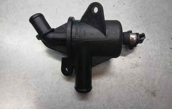 Opel Corsa C Oil breather separator 