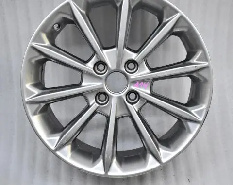 Ford Fiesta R17 alloy rim 
