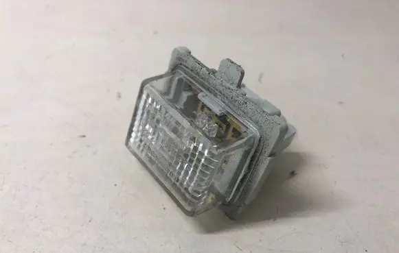 Mercedes-Benz E W212 Number plate light A2218200856